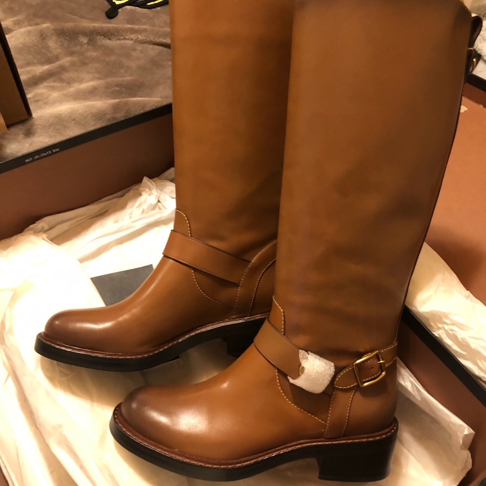 Coach Boots - Picture 4 of 9